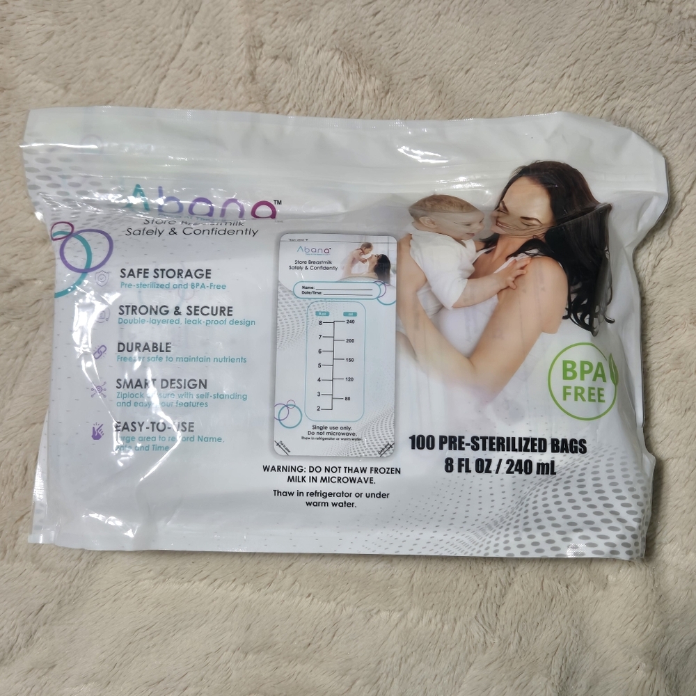 Breast milk storage bags, 100 8oz BAGS freezer safe food bags